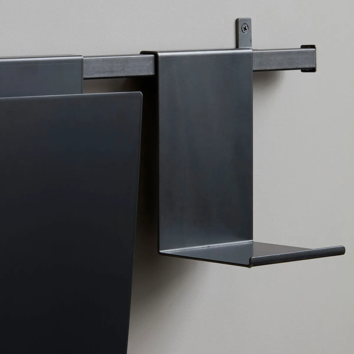 House Doctor Virar Hutablage 5 House Doctor Virar Hutablage – Bild 3