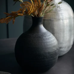 House Doctor Reena Vase 25cm -House Doctor Online-Geschäft 500254 01 3 EnvironmentImage b28e622df8