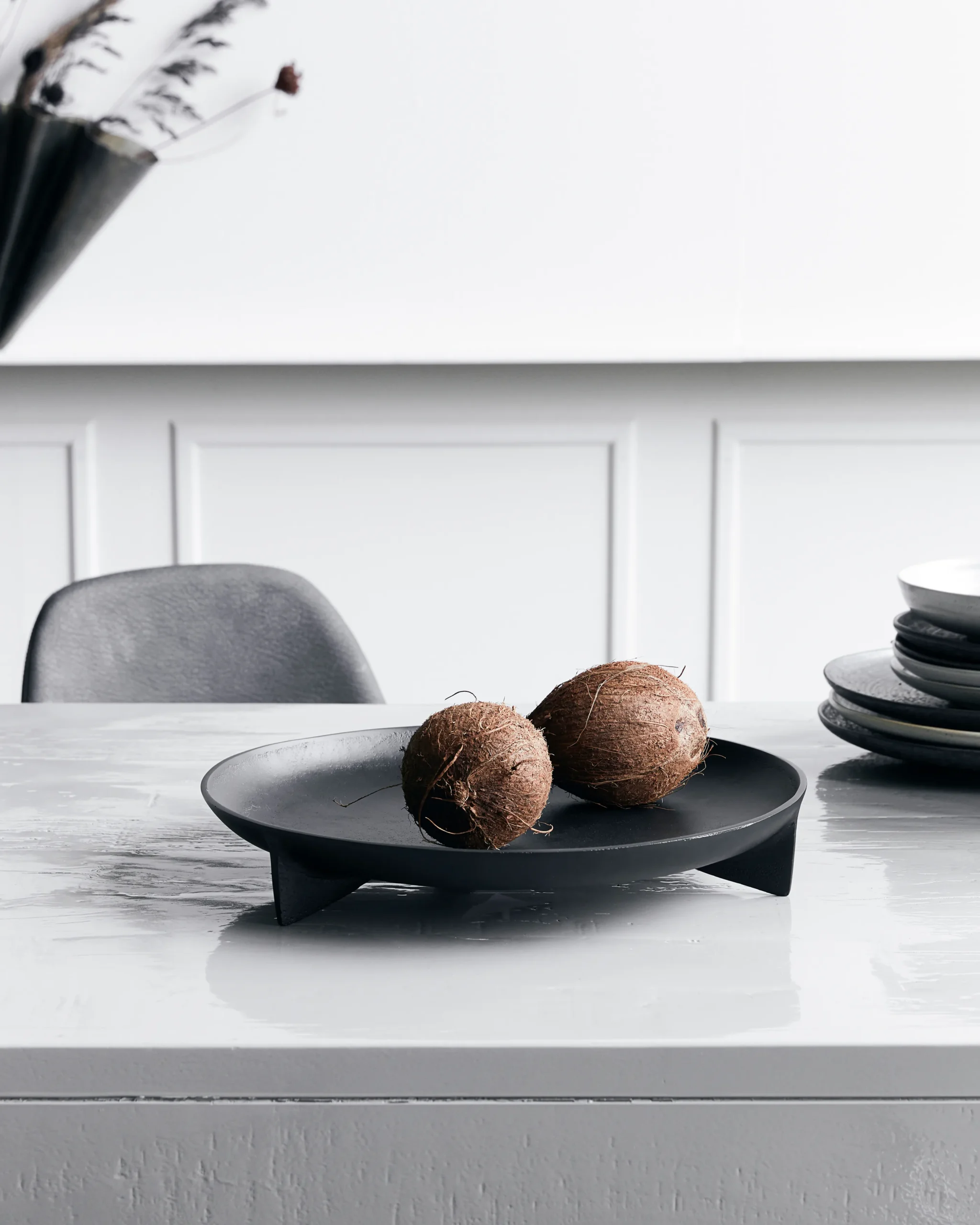 House Doctor Cast Tablett Ø38cm 4 House Doctor Cast Tablett Ø38cm – Bild 2