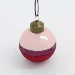 House Doctor Stripe Weihnachtskugel Ø8cm 7 House Doctor Stripe Weihnachtskugel Ø8cm -House Doctor Online-Geschäft 513311 01 2 ProductImageExtra 6dcac324ed