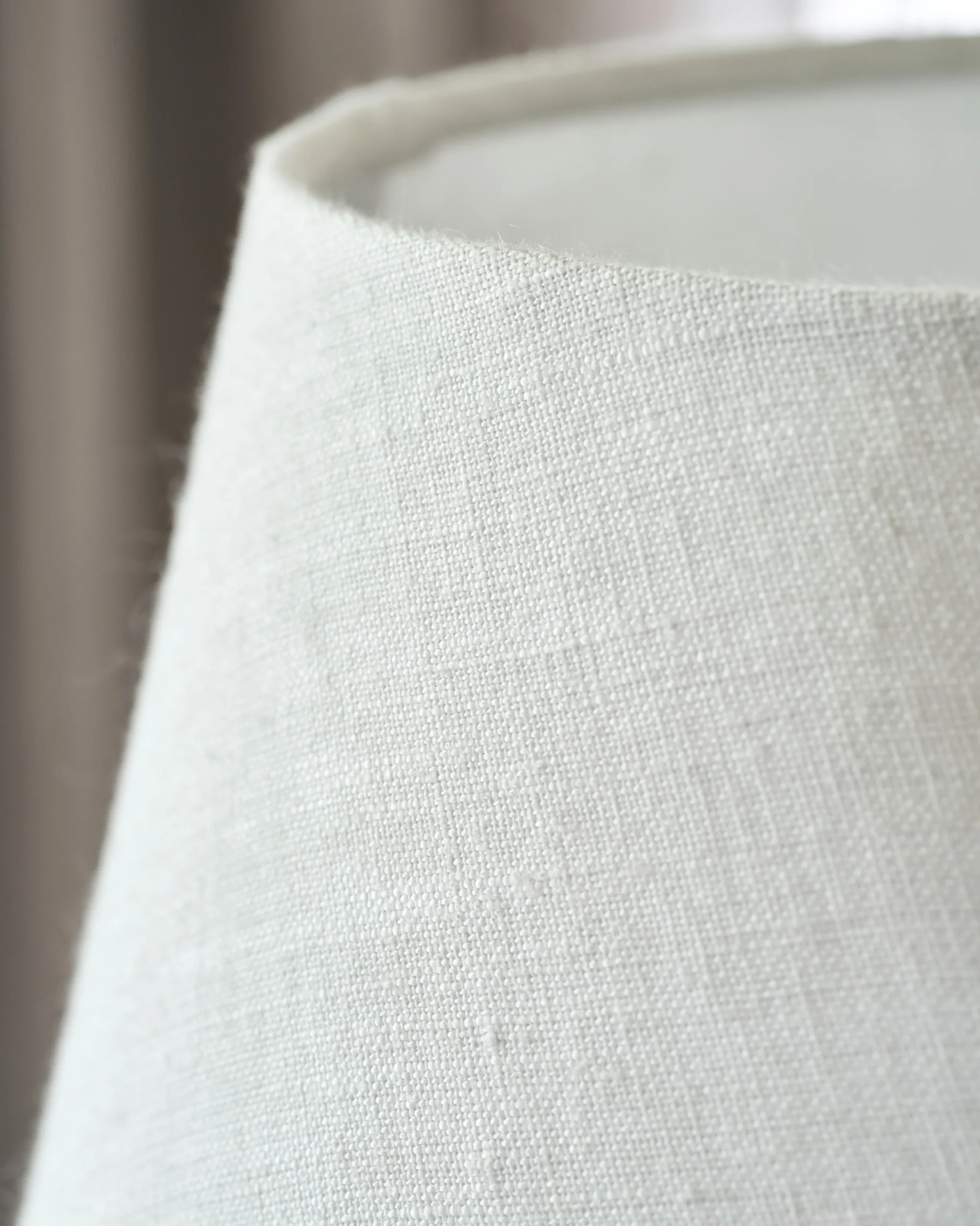 House Doctor Bakra Lampenschirm Antikweiß 5 House Doctor Bakra Lampenschirm Antikweiß – Bild 3