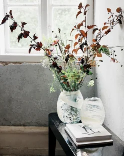 House Doctor Jupiter Vase 20cm 15 House Doctor Jupiter Vase 20cm -House Doctor Online-Geschäft 575587 01 41 EnvironmentImage 9860e01e9c